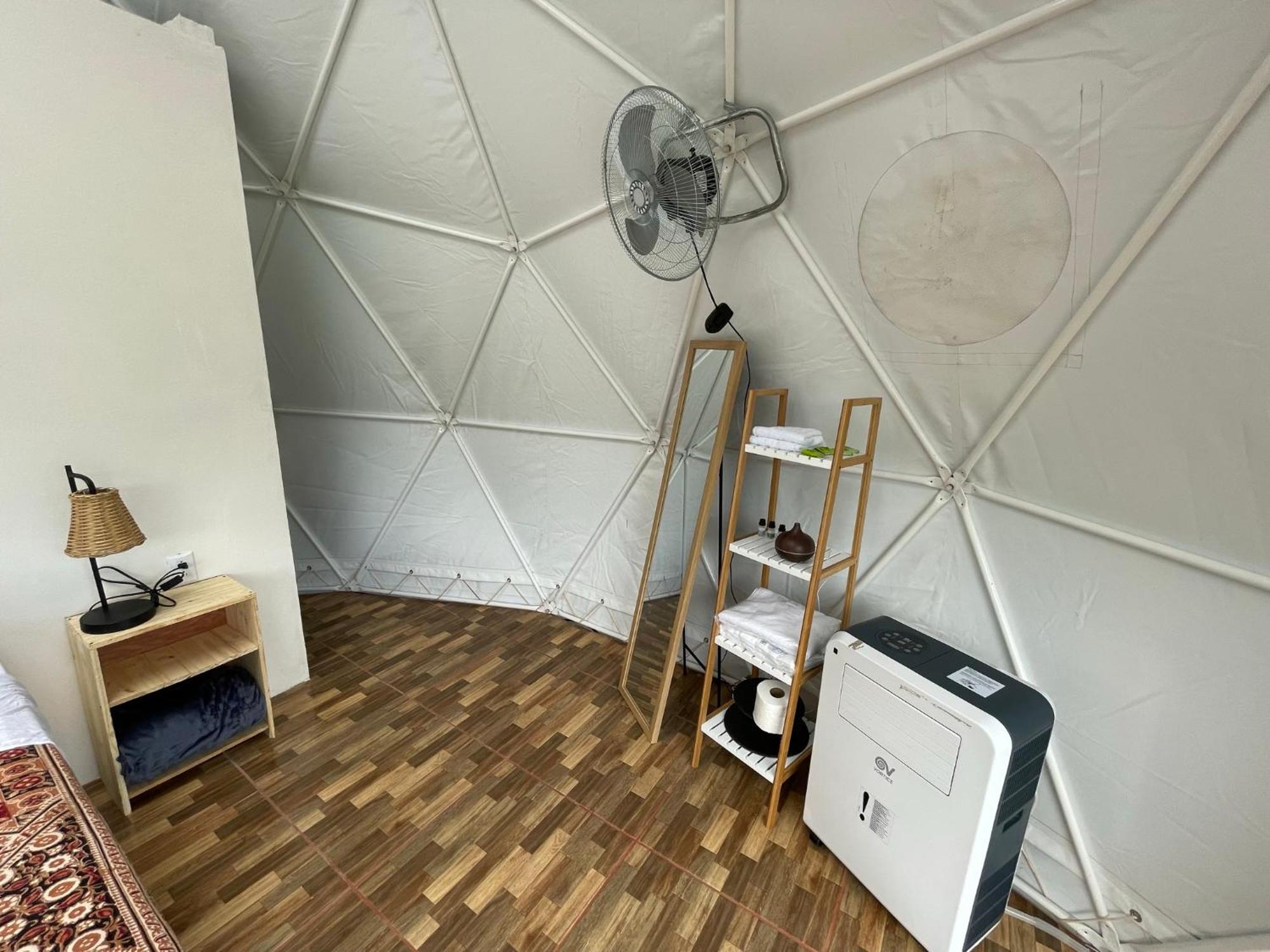 La Comarca River Glamping Dome Near Мануел Антонио Екстериор снимка