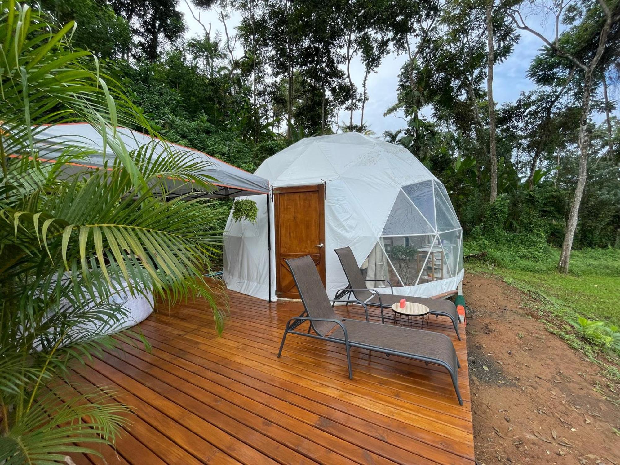 La Comarca River Glamping Dome Near Мануел Антонио Екстериор снимка