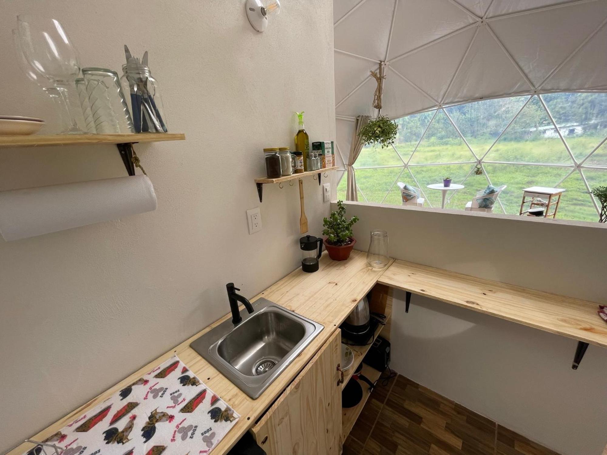 La Comarca River Glamping Dome Near Мануел Антонио Екстериор снимка