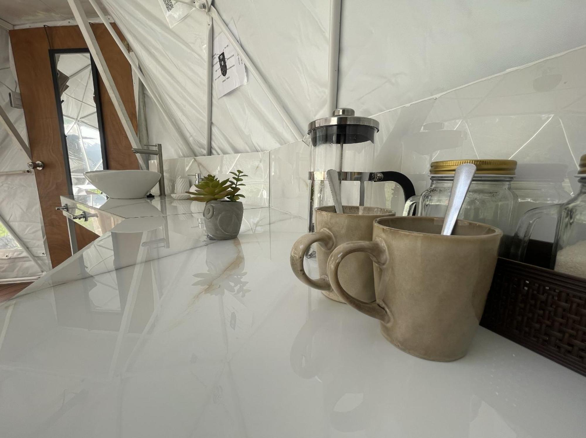La Comarca River Glamping Dome Near Мануел Антонио Екстериор снимка